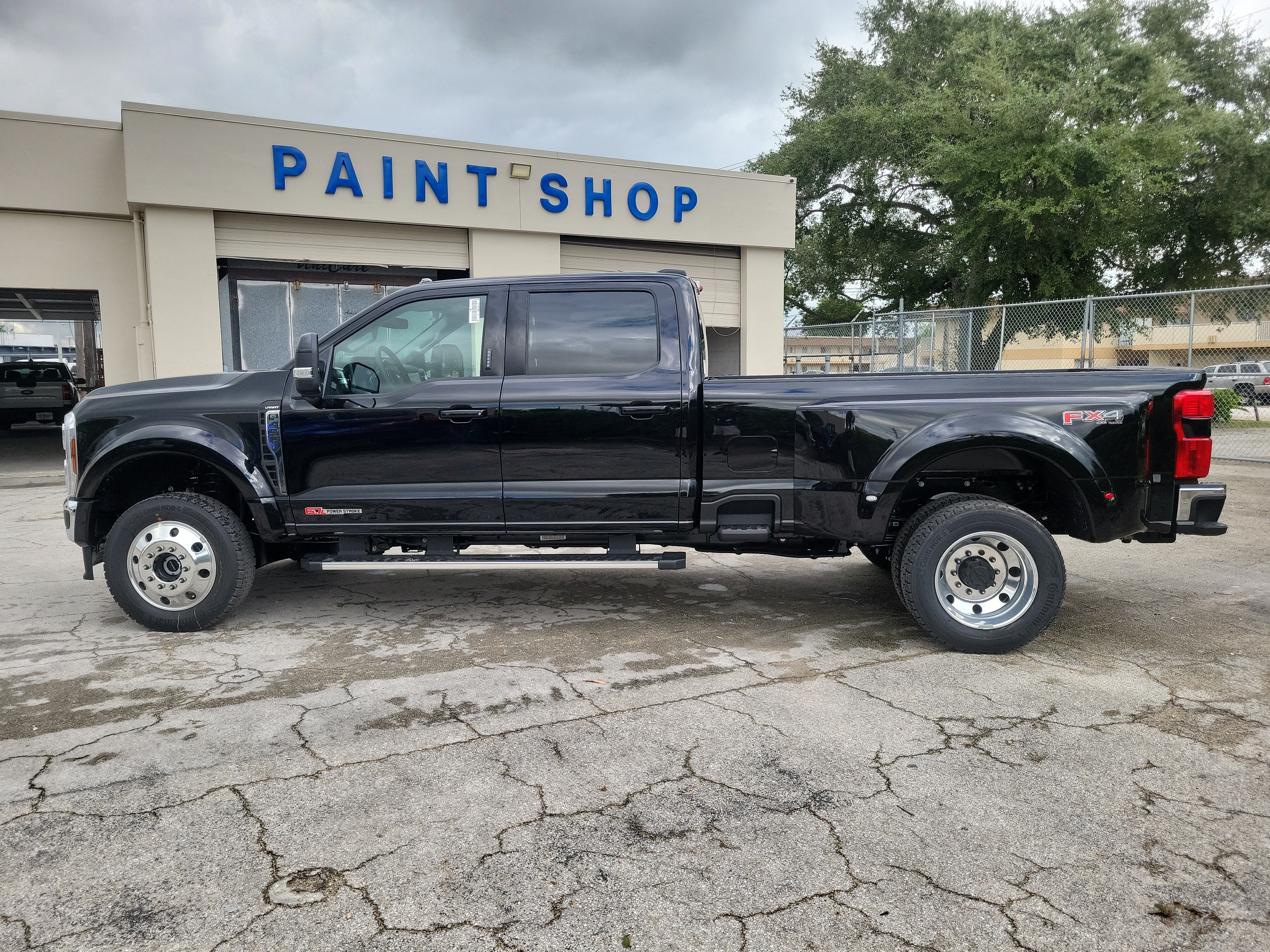 New 2027 Ford F450 Lariat w/ FX4 Off-Road Package AWD/4WD image 8