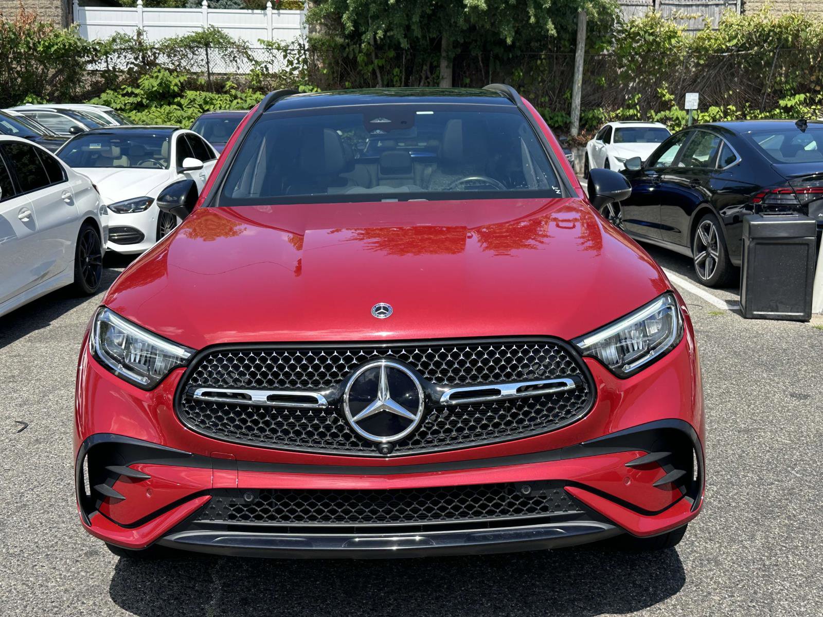 Used 2024 Mercedes-Benz GLC 300 4MATIC w/ AMG Line image 8