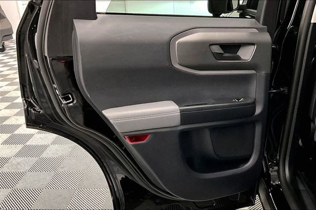 Used 2025 Ford Bronco Sport Badlands image 21