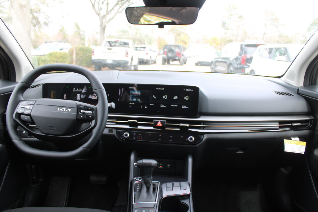New 2027 Kia Sportage LX FWD image 22