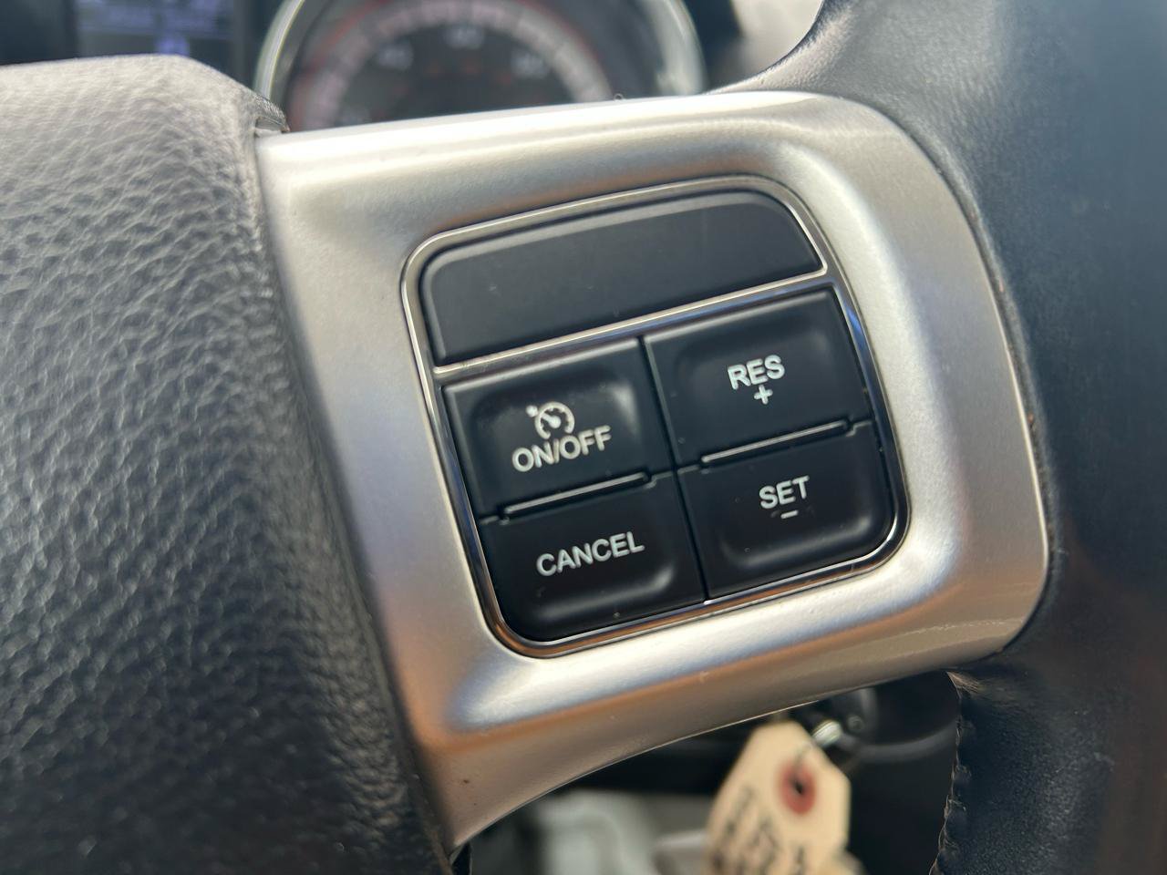 Used 2012 Dodge Grand Caravan Crew w/ Crew Value Pkg FWD image 17