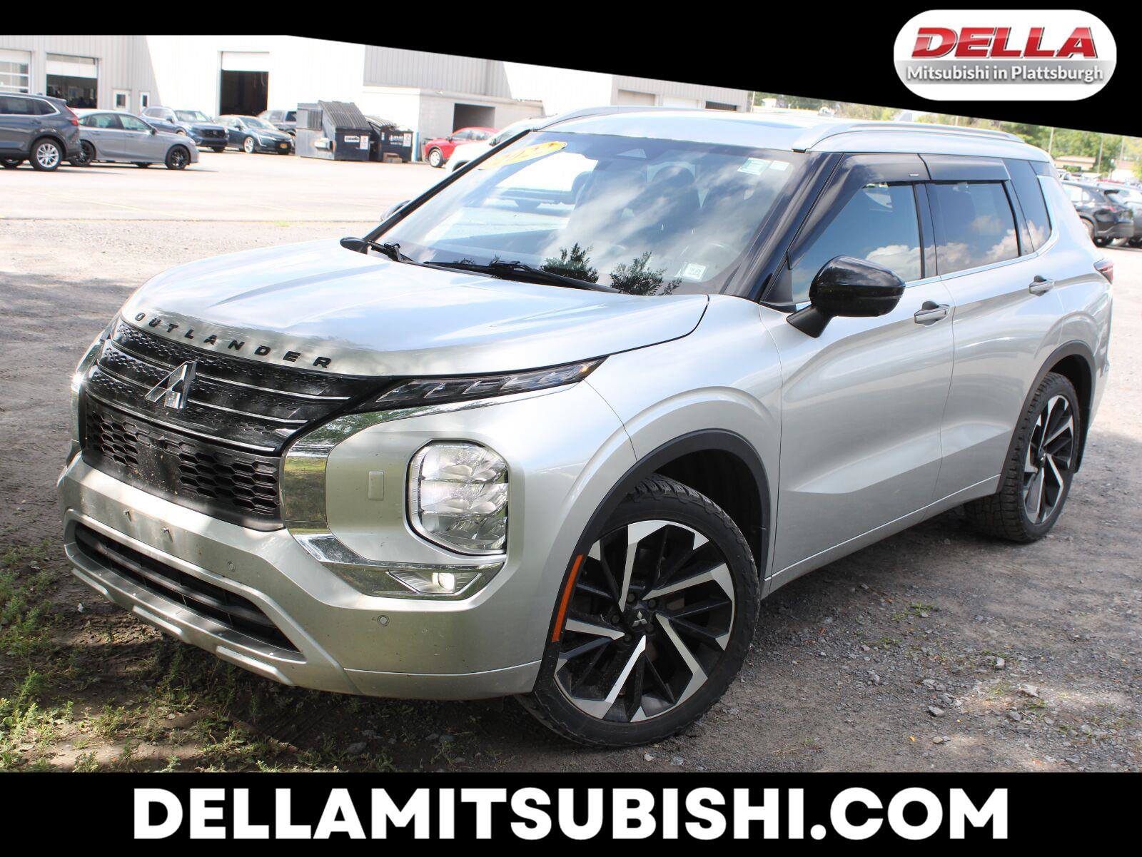 Used 2022 Mitsubishi Outlander SEL AWD/4WD image 1