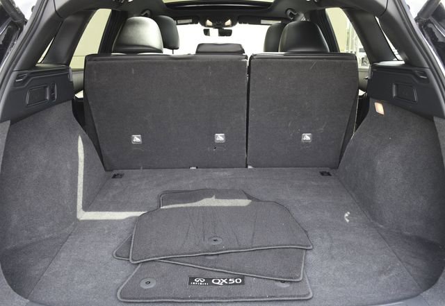 Used 2023 INFINITI QX50 Sport image 29