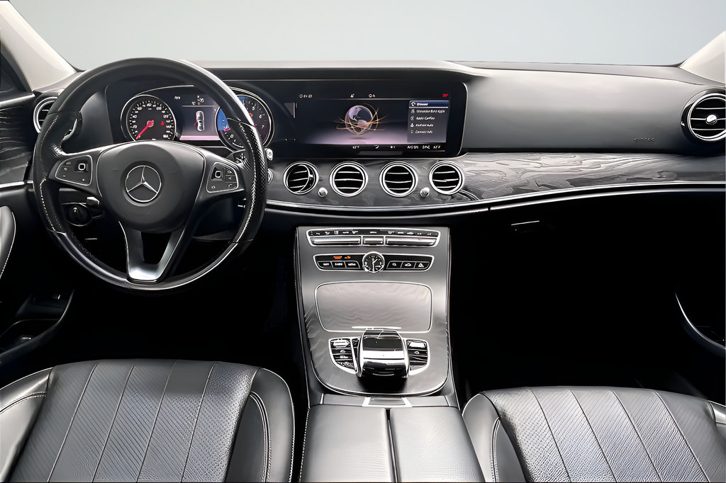 Used 2018 Mercedes-Benz E 300 image 7