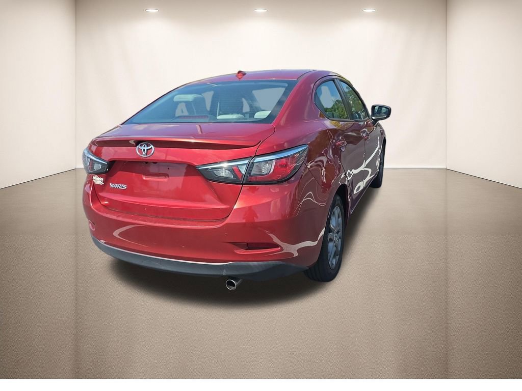 Used 2020 Toyota Yaris LE FWD image 5