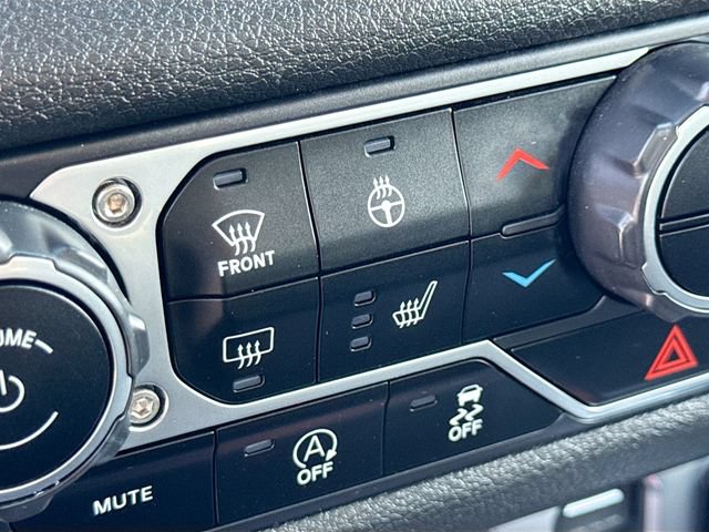 Used 2024 Jeep Wrangler Sport AWD/4WD image 20