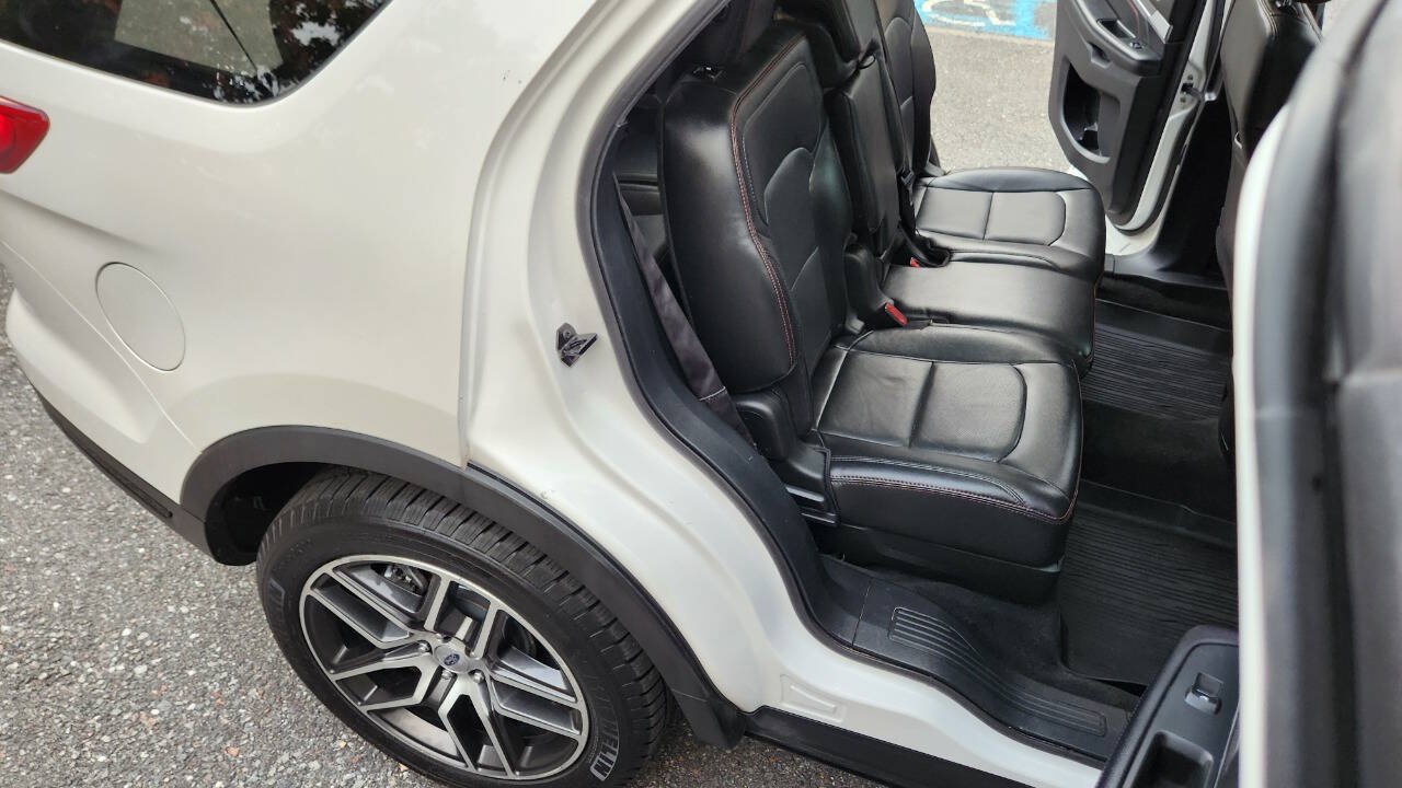 Used 2018 Ford Explorer Sport w/ Equipment Group 401A AWD/4WD image 41