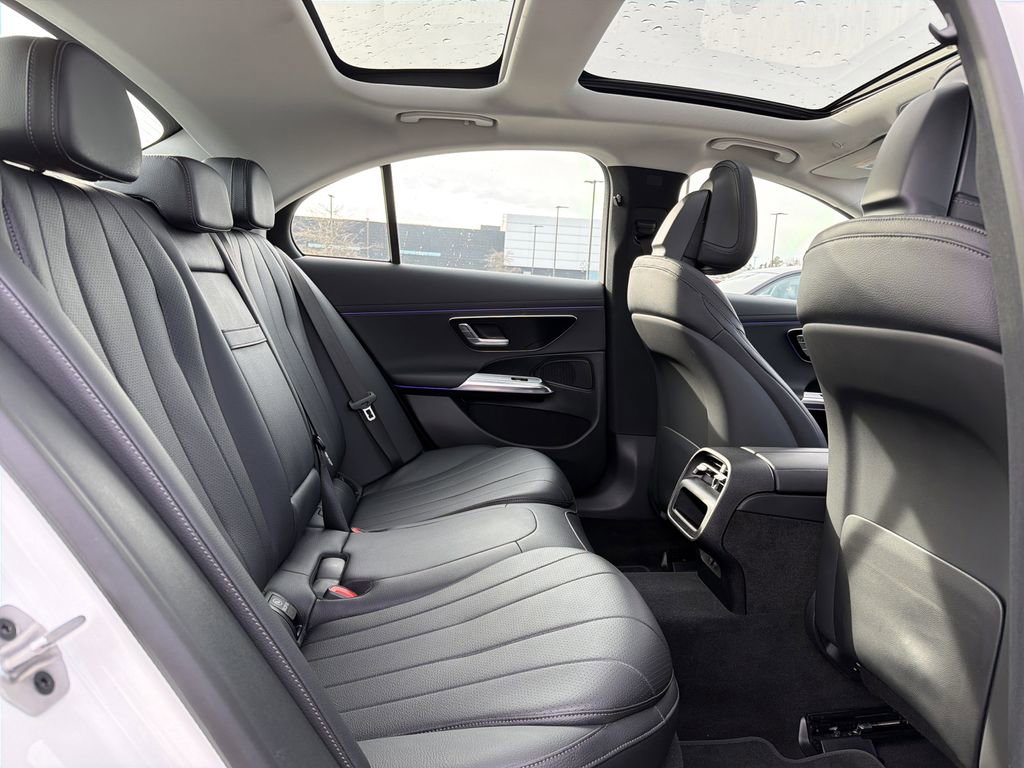 Certified 2025 Mercedes-Benz E 350 4MATIC Sedan image 17