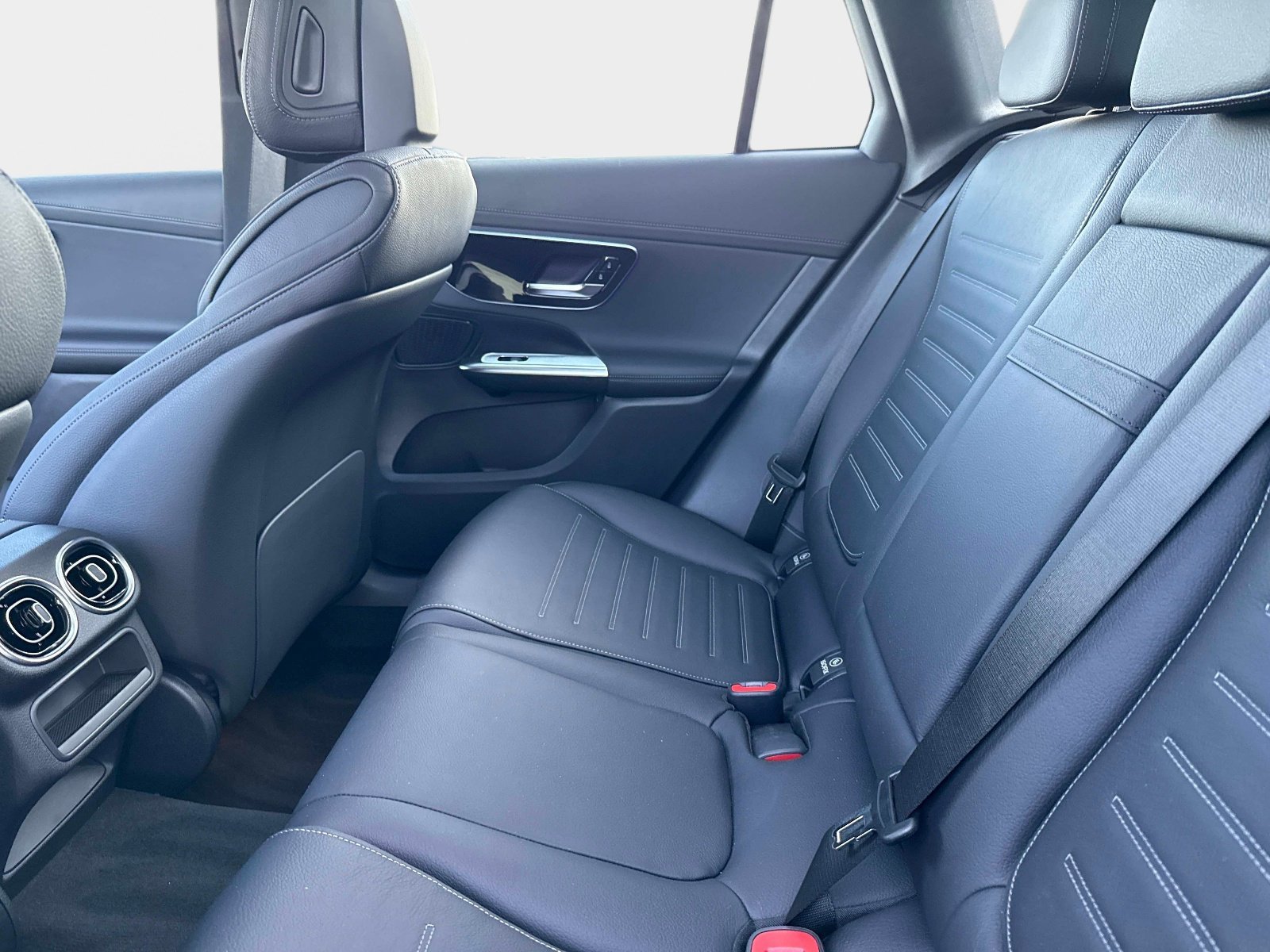 New 2026 Mercedes-Benz GLC 43 AMG 4MATIC image 14