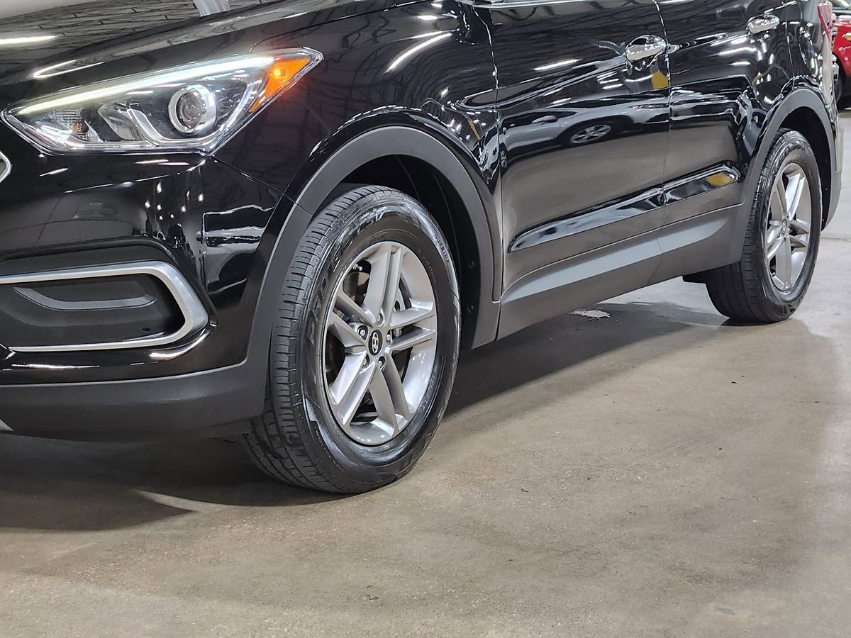 Used 2018 Hyundai Santa Fe Sport image 17