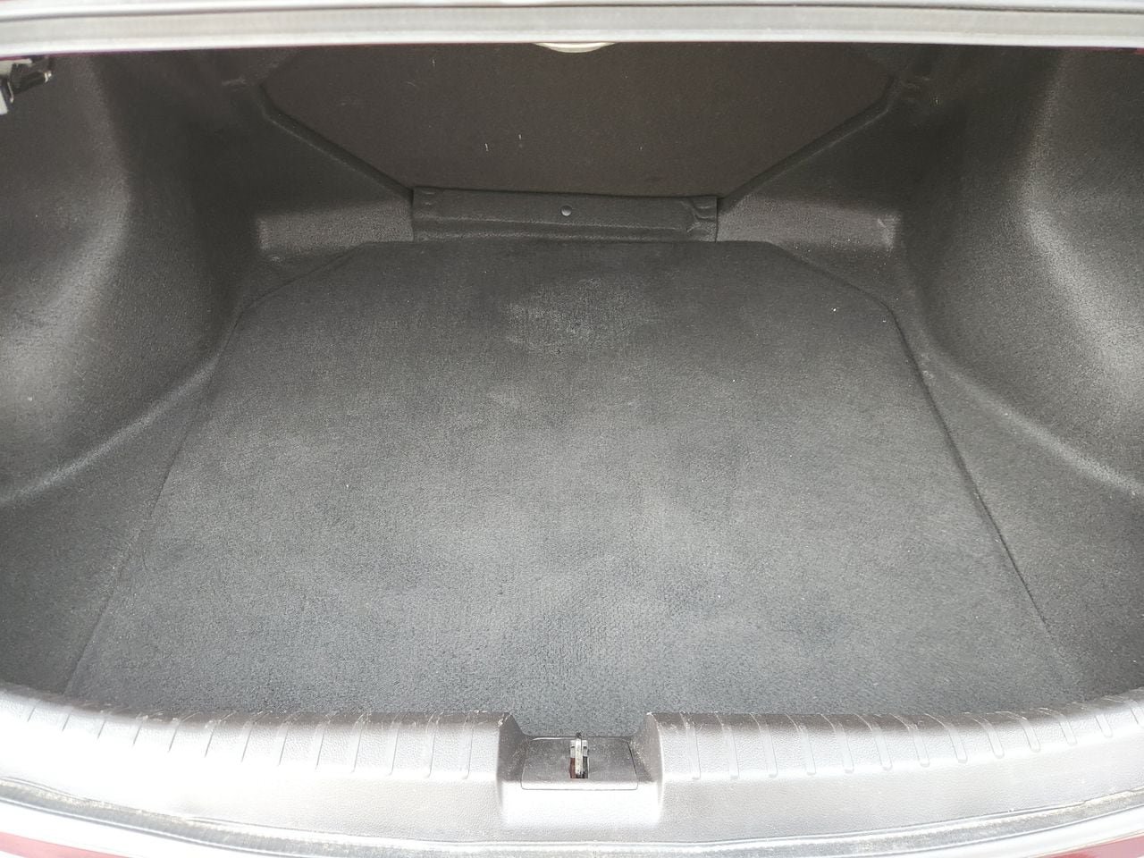Used 2016 Acura ILX w/ Technology Plus Package FWD image 31