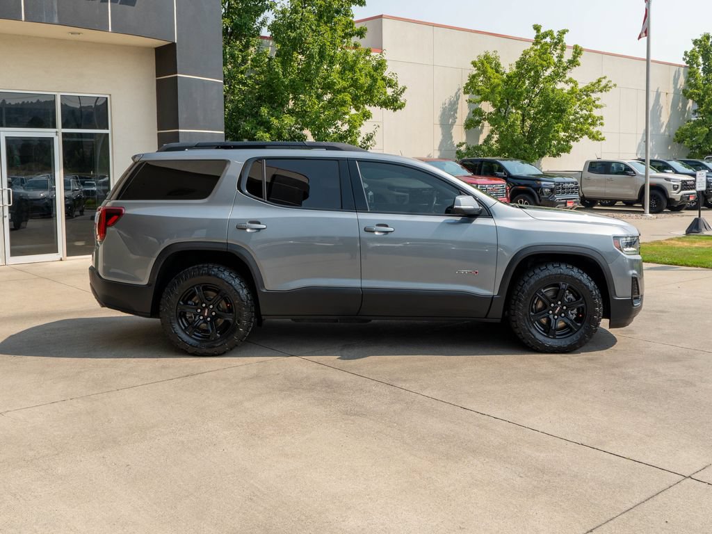 Used 2021 GMC Acadia AT4 w/ Technology Package AWD/4WD image 8
