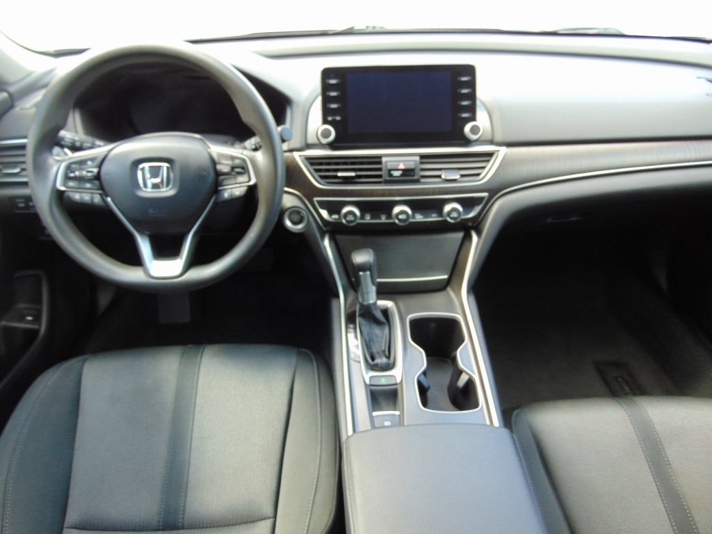 Used 2020 Honda Accord EX image 17