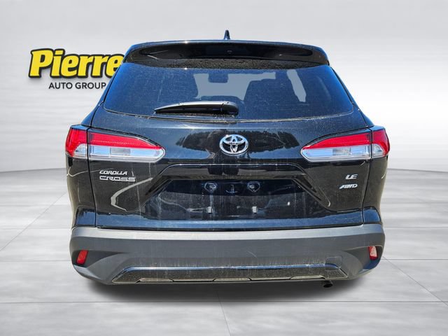 Used 2025 Toyota Corolla Cross LE AWD/4WD image 5
