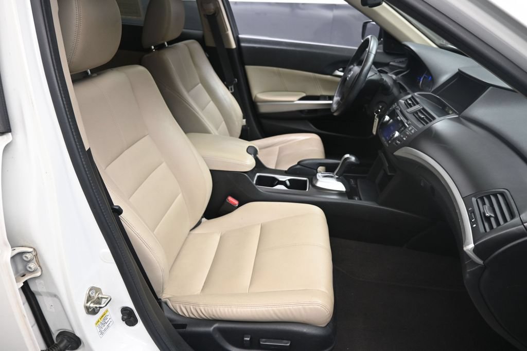 Used 2014 Honda Crosstour EX-L image 26