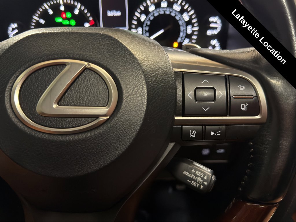 Used 2019 Lexus LX 570 4WD w/ Luxury Package image 22