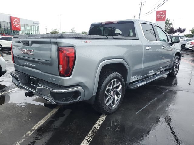 Used 2023 GMC Sierra 1500 SLT w/ SLT Premium Plus Package AWD/4WD image 4