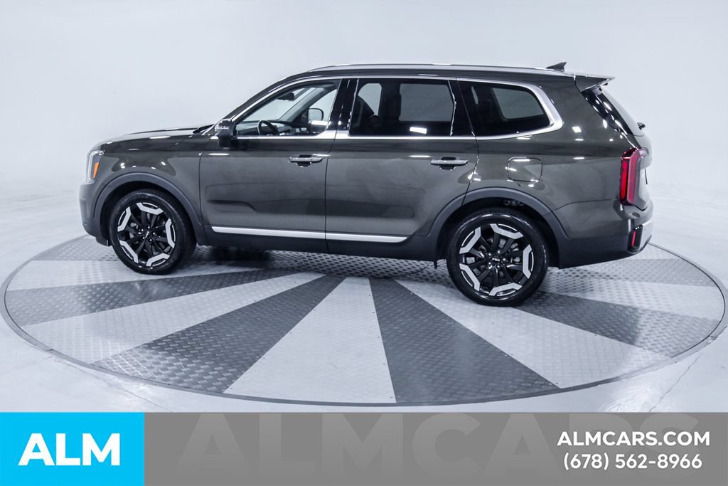 Used 2024 Kia Telluride S w/ S Sunroof Package FWD image 5