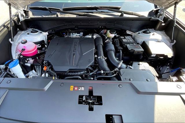 New 2025 Hyundai Santa Fe XRT image 11