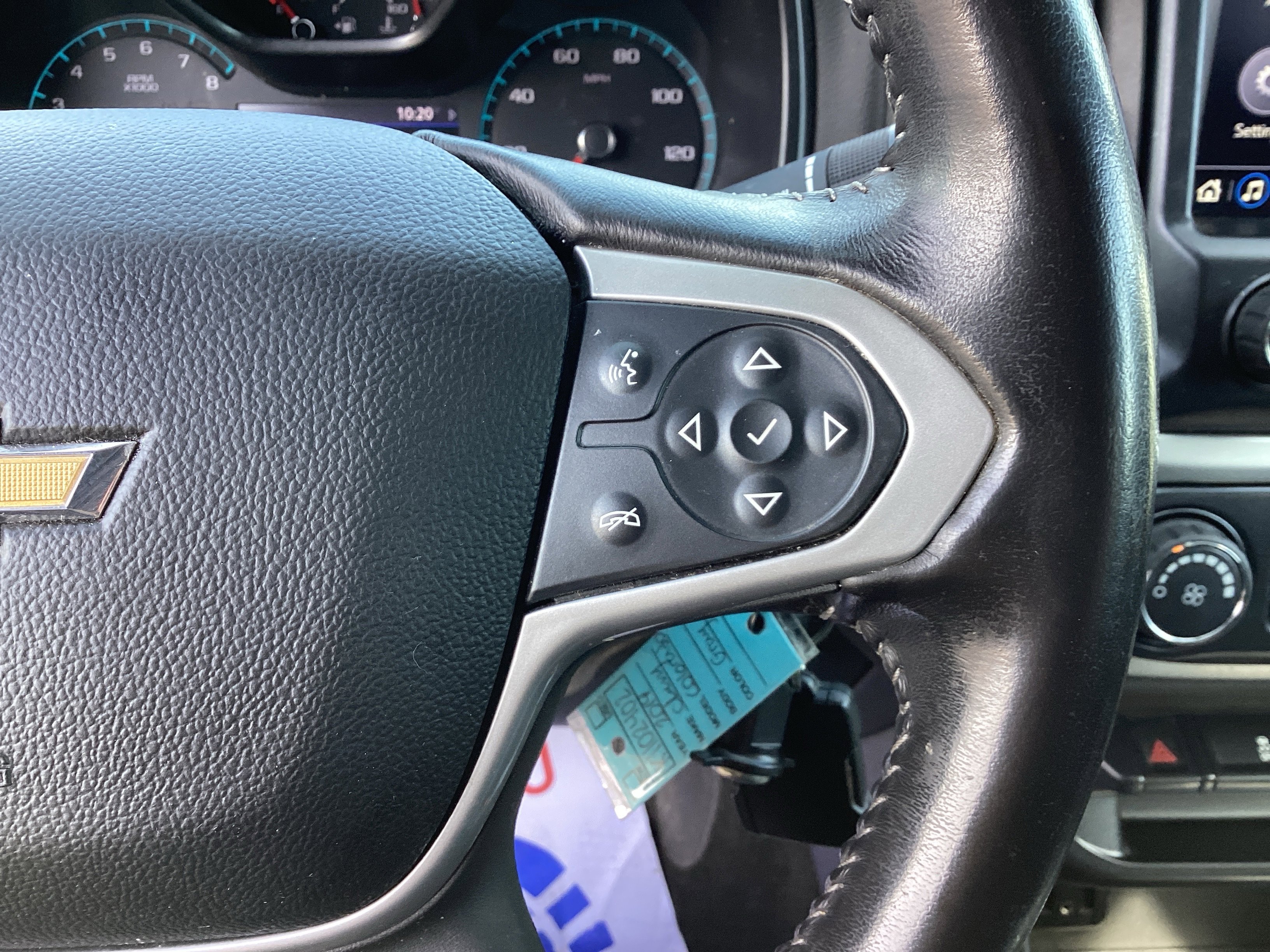 Used 2019 Chevrolet Colorado LT image 17