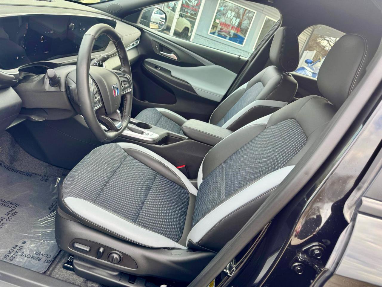 Used 2025 Buick Envista Preferred w/ Convenience I Package image 22