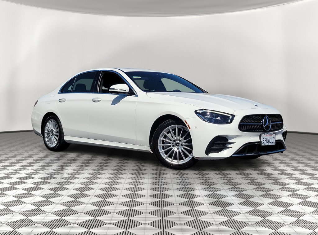 Used 2023 Mercedes-Benz E 350 Sedan image 2