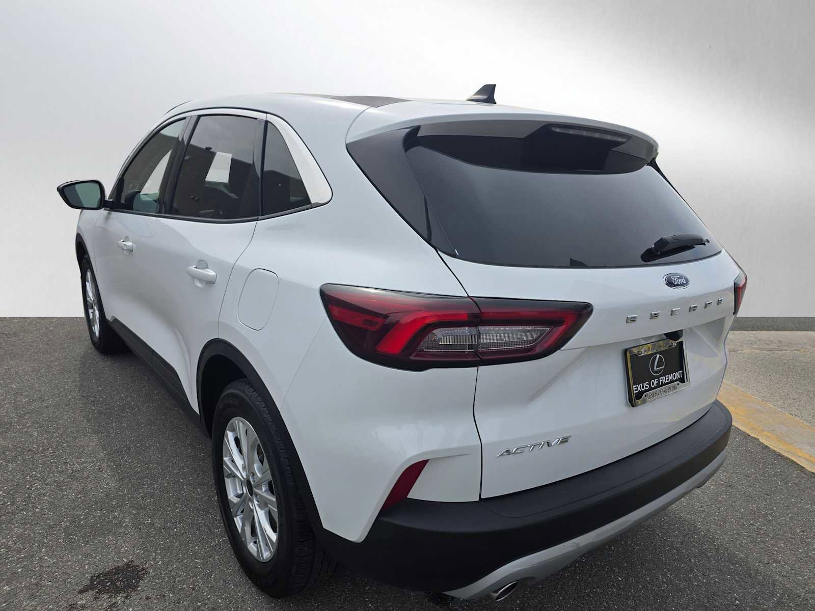 Used 2024 Ford Escape Active image 5