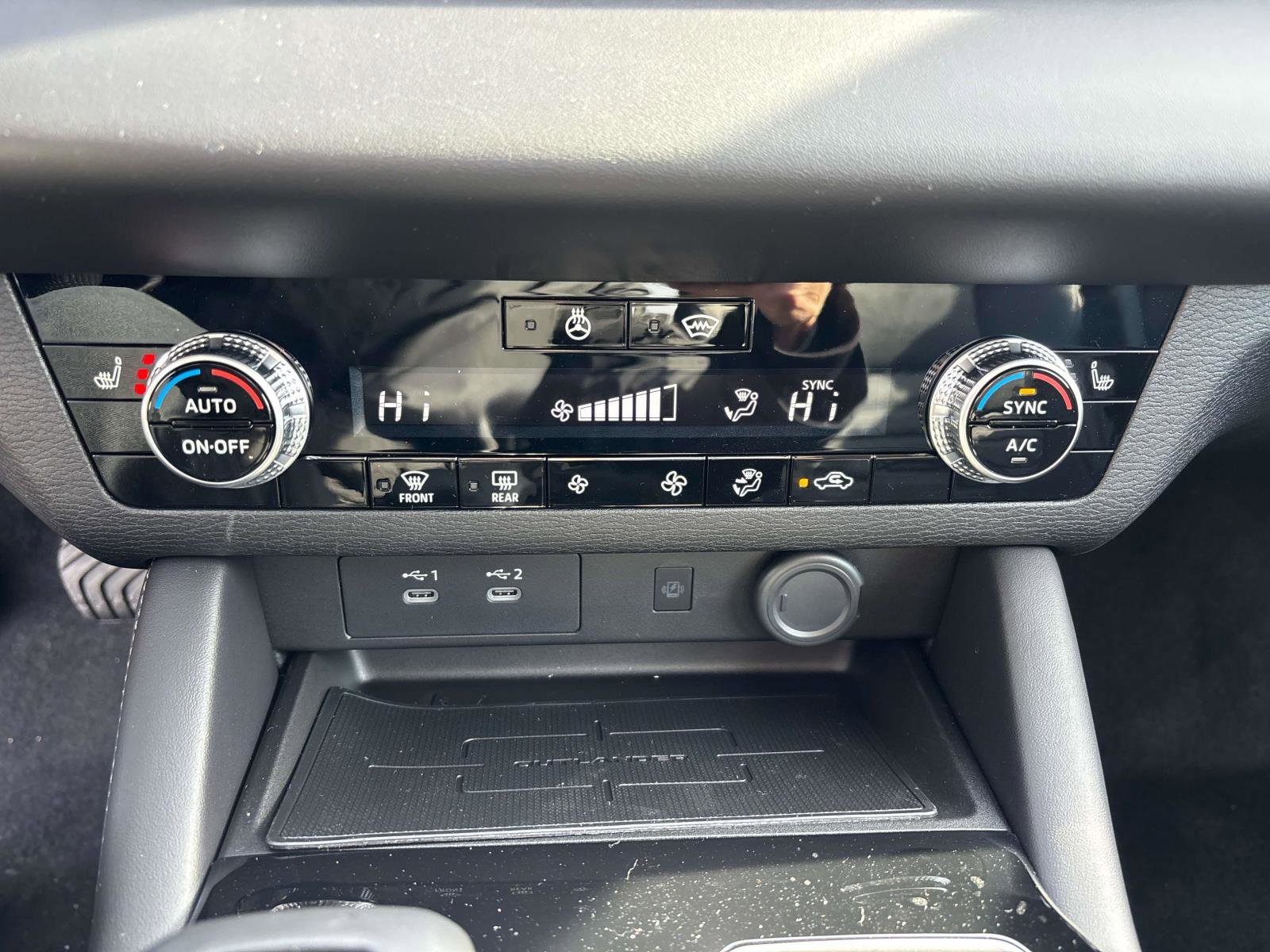 New 2026 Mitsubishi Outlander SE image 10