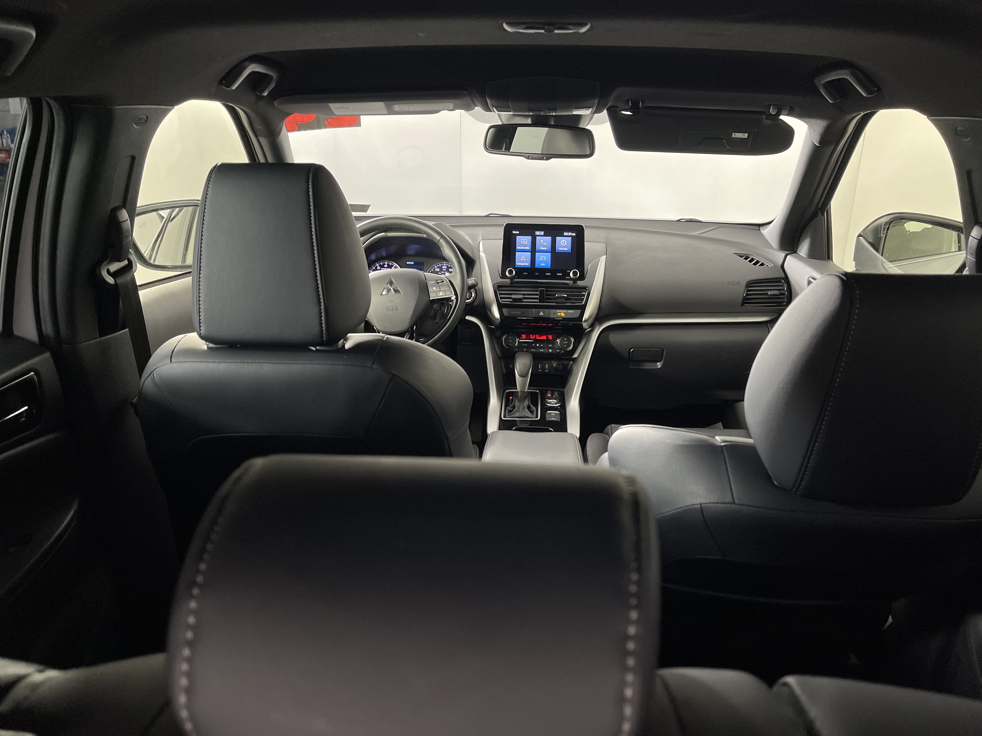 Used 2024 Mitsubishi Eclipse Cross SEL image 14