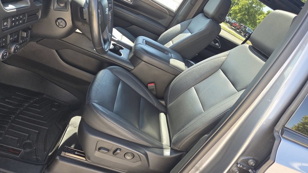 Used 2022 Chevrolet Tahoe Z71 w/ Off-Road Capability Package AWD/4WD image 16