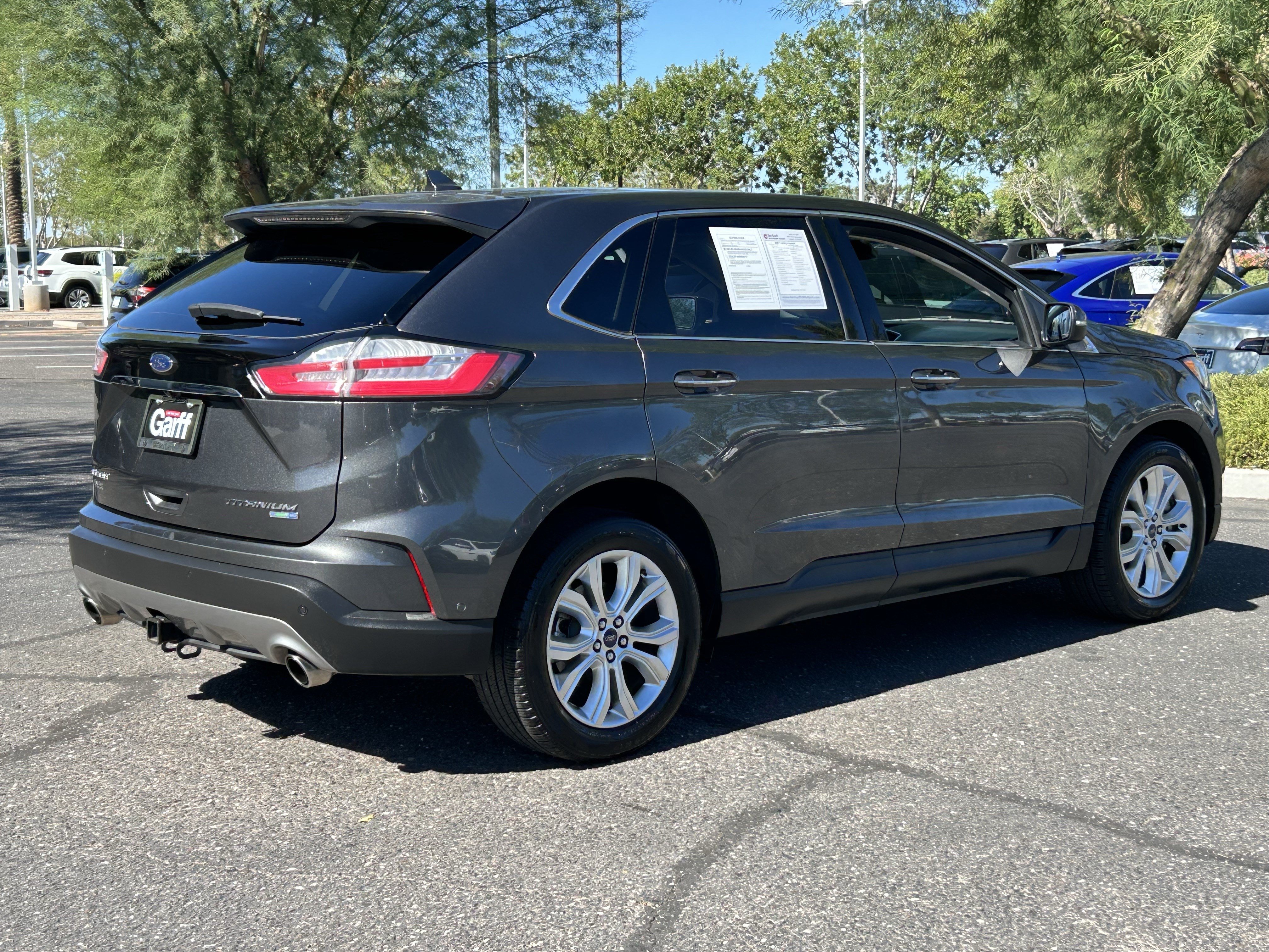 Used 2020 Ford Edge Titanium w/ Equipment Group 301A AWD/4WD image 4