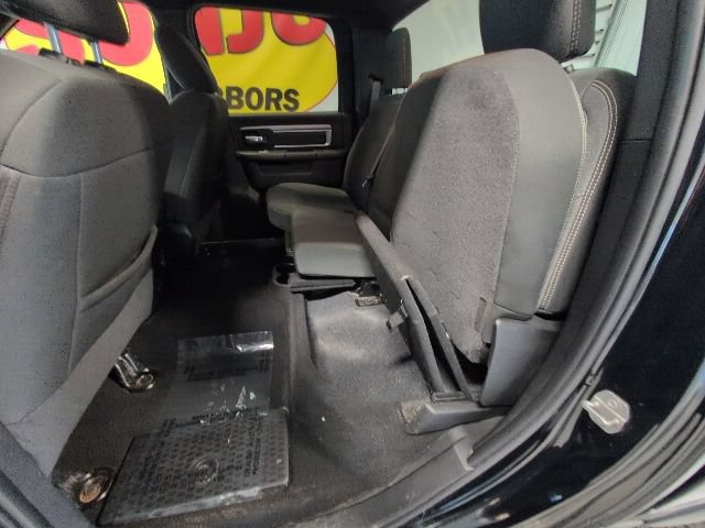 Used 2022 RAM 1500 Classic Warlock AWD/4WD image 27