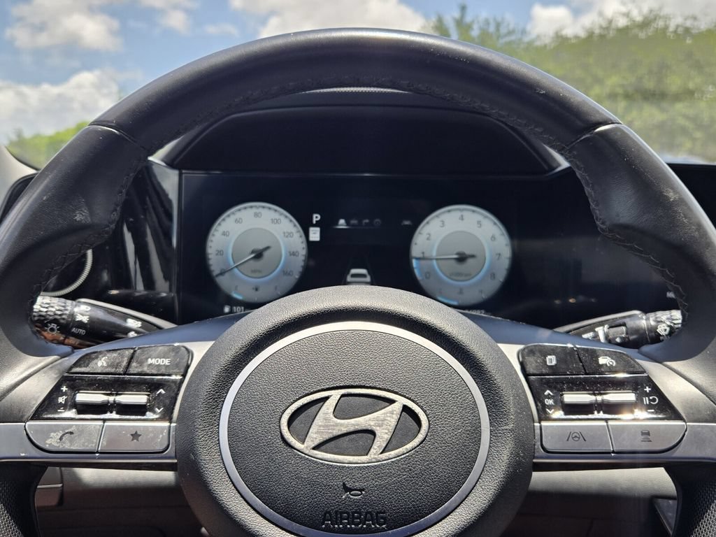 Certified 2024 Hyundai Elantra SEL w/ Convenience Package FWD image 23