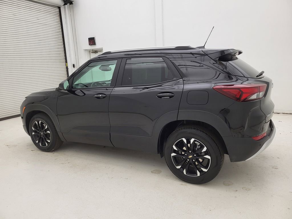 Certified 2023 Chevrolet TrailBlazer LT w/ Convenience Package image 16