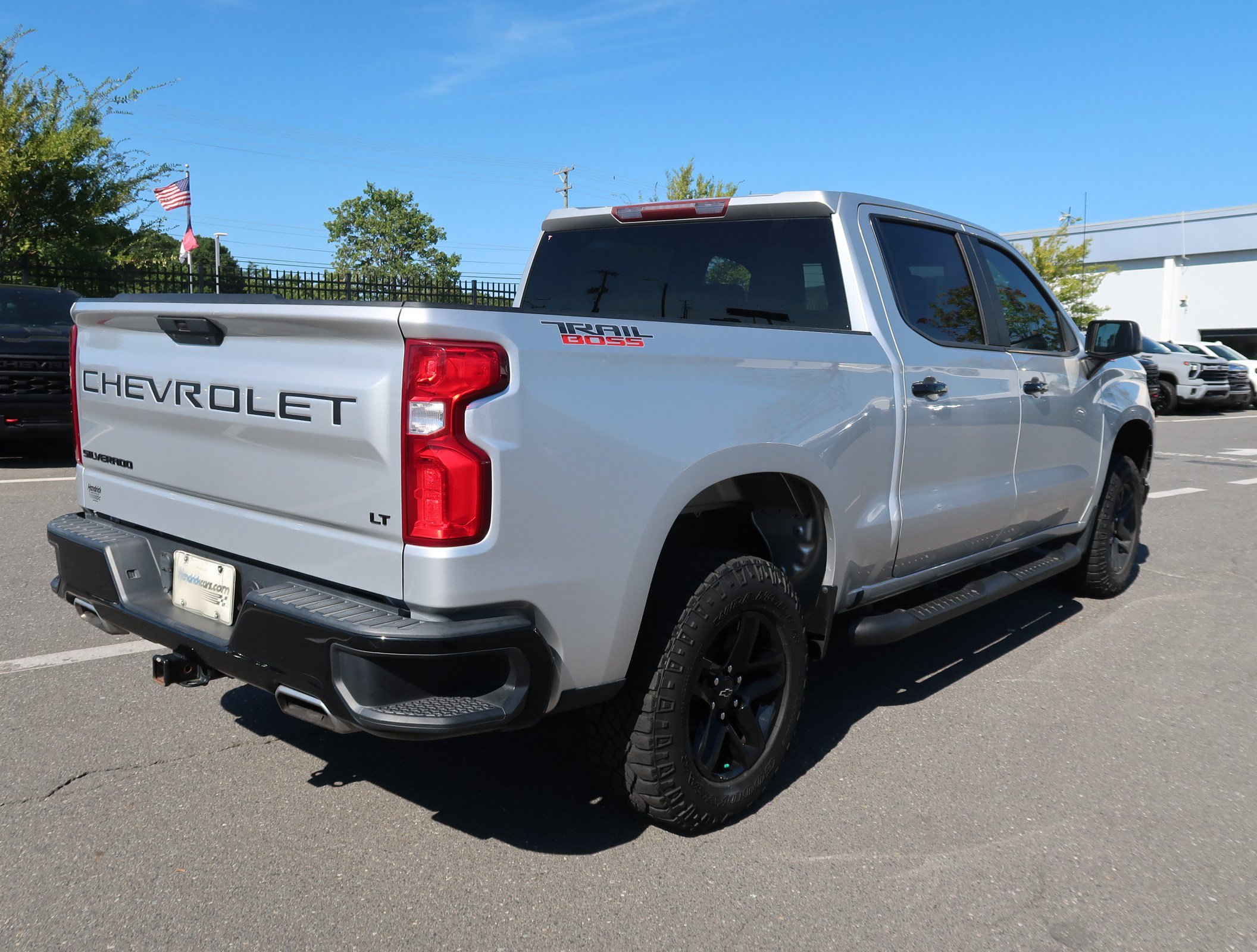 Used 2020 Chevrolet Silverado 1500 LT Trail Boss AWD/4WD image 10