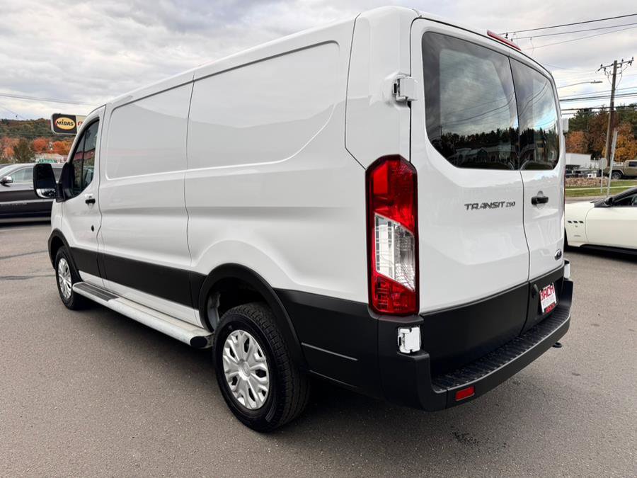 Used 2024 Ford Transit 250 Low Roof w/ Exterior Upgrade Package image 5
