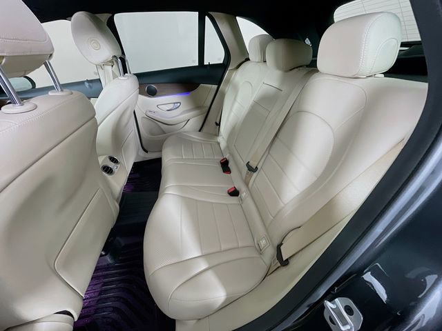 Used 2021 Mercedes-Benz GLC 300 4MATIC image 25
