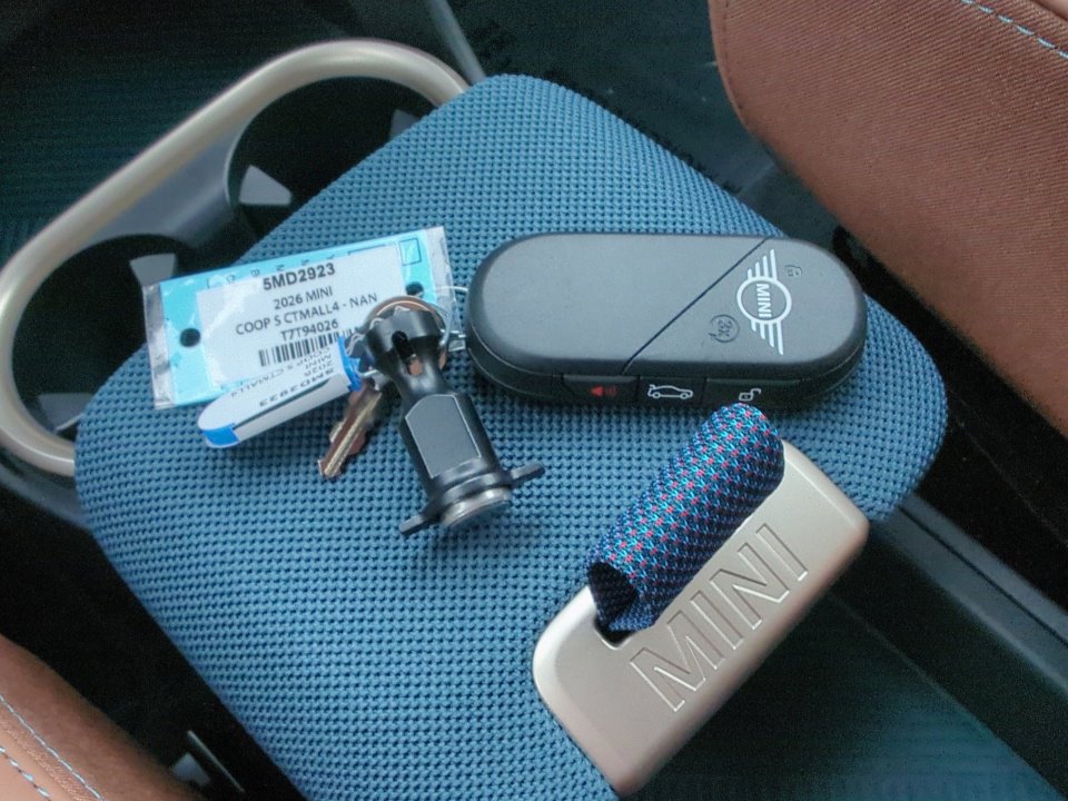 New 2026 MINI Cooper Countryman S w/ Comfort Package Max image 34