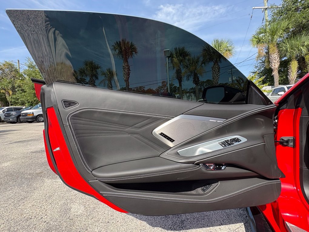 Used 2025 Chevrolet Corvette Z06 RWD image 44