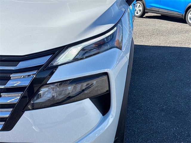 New 2026 Nissan Rogue SV w/ Cold Weather Package image 10