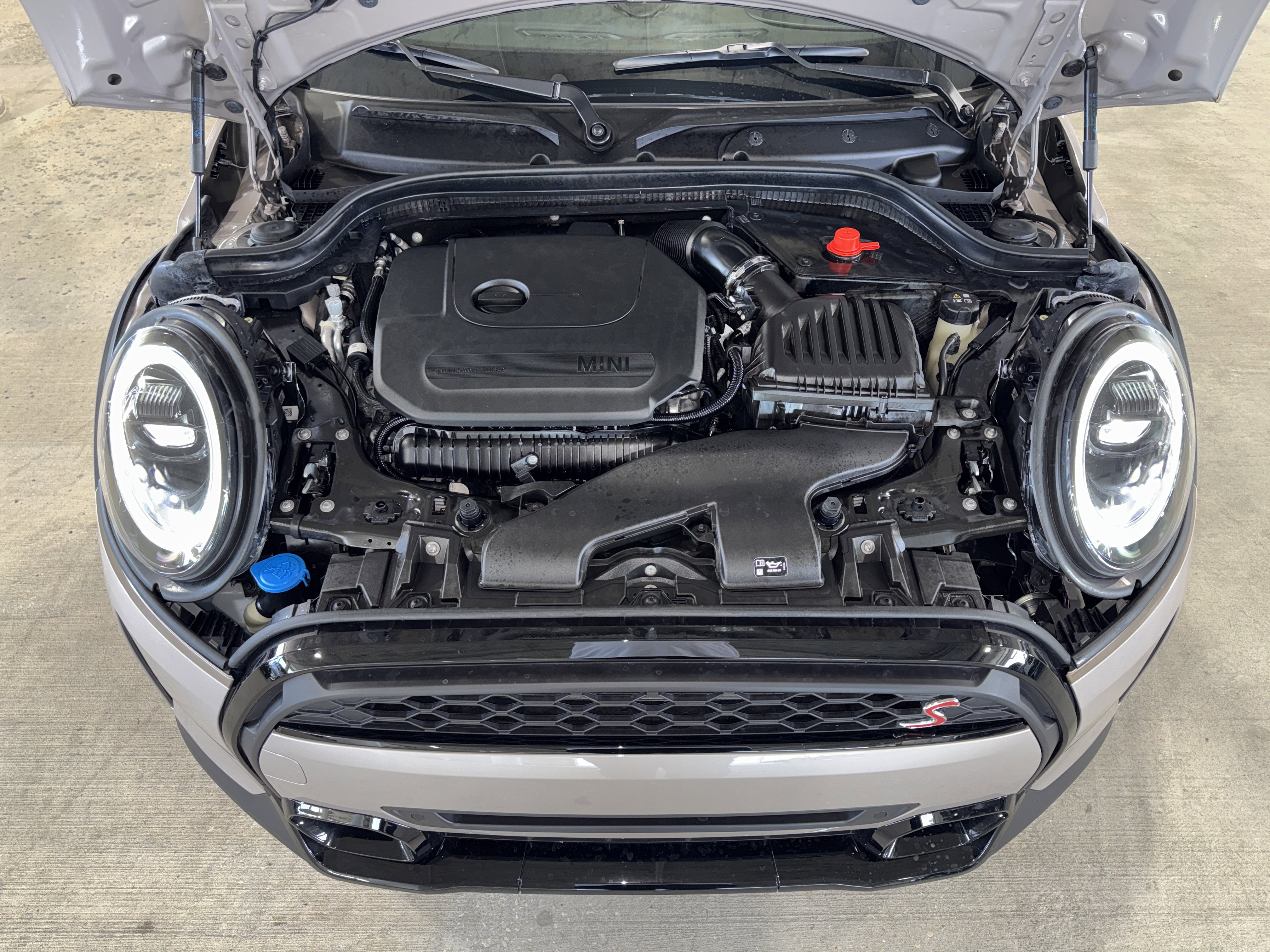 Used 2024 MINI Cooper S FWD image 32
