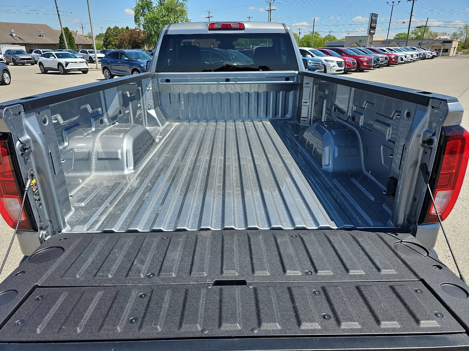 Used 2026 GMC Sierra 1500 Pro w/ Pro Value Package AWD/4WD image 26