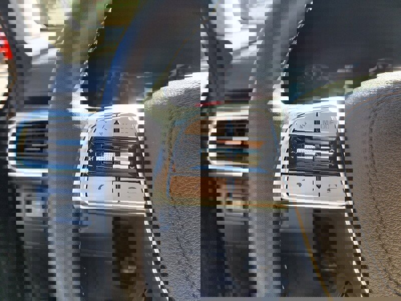 Used 2022 Kia Telluride SX image 23