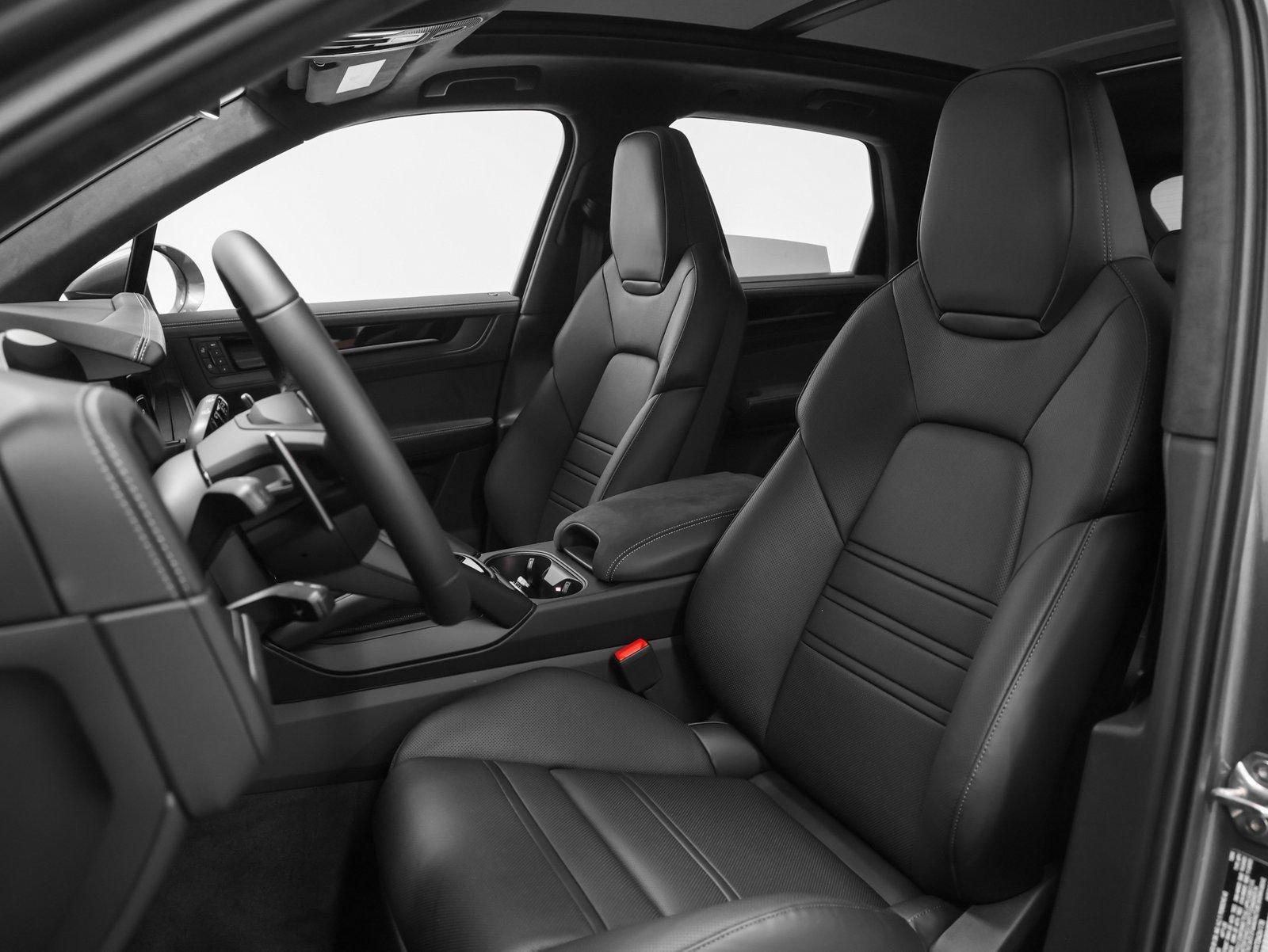New 2026 Porsche Cayenne GTS AWD/4WD image 5