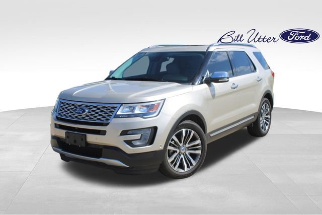 Used 2017 Ford Explorer Platinum AWD/4WD image 1