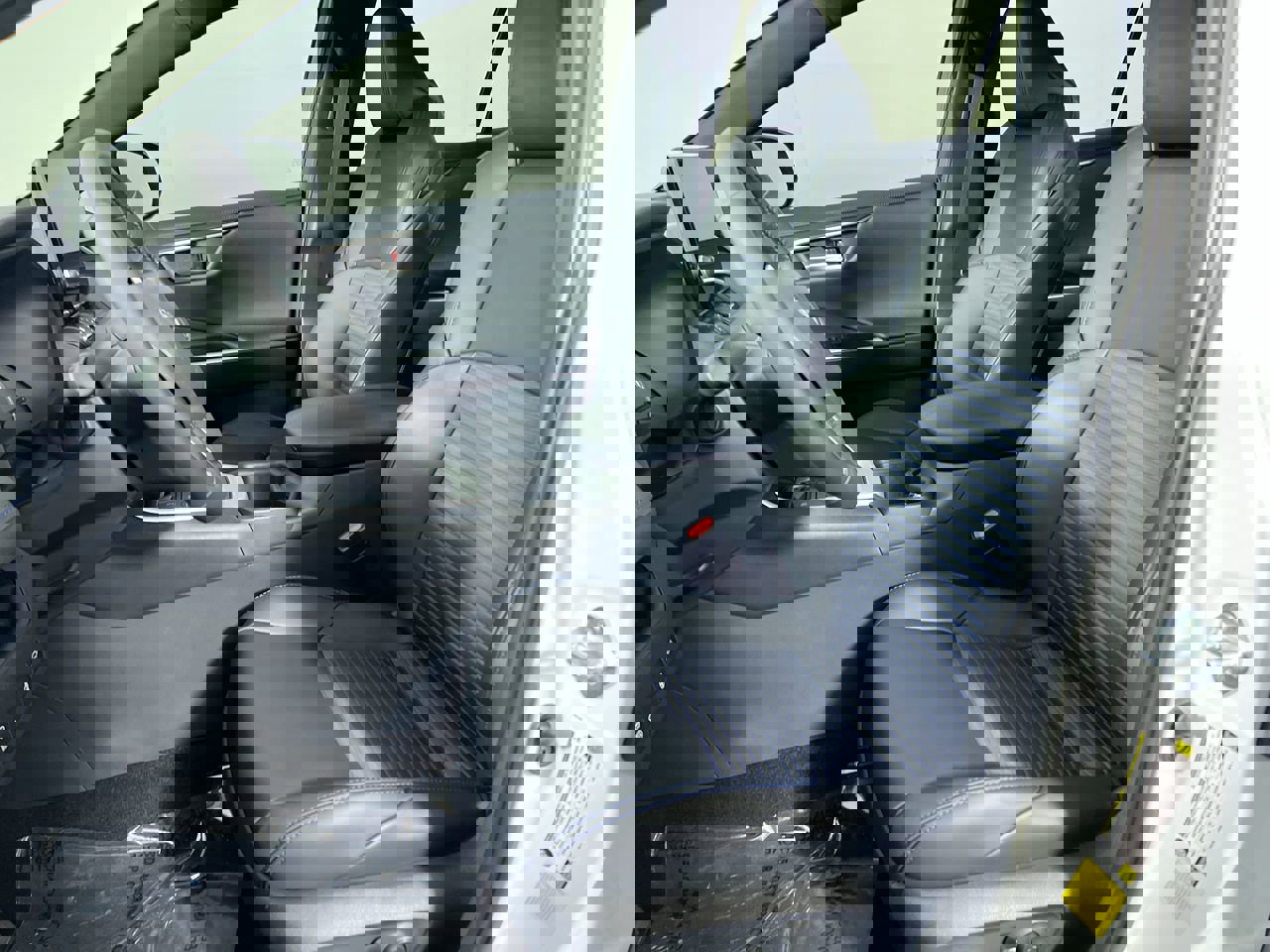 Used 2024 Toyota RAV4 XSE w/ Weather Package image 12