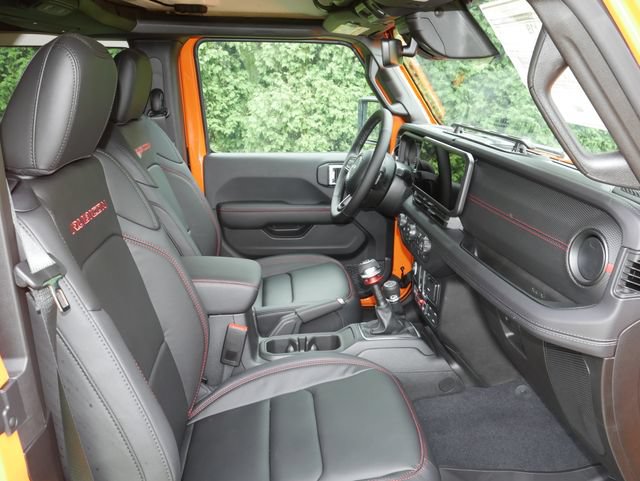 New 2026 Jeep Wrangler Rubicon AWD/4WD image 27