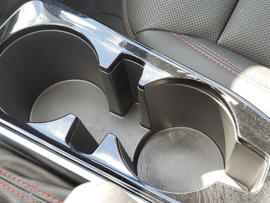 Used 2024 Chevrolet Trax RS w/ Sunroof Package image 24