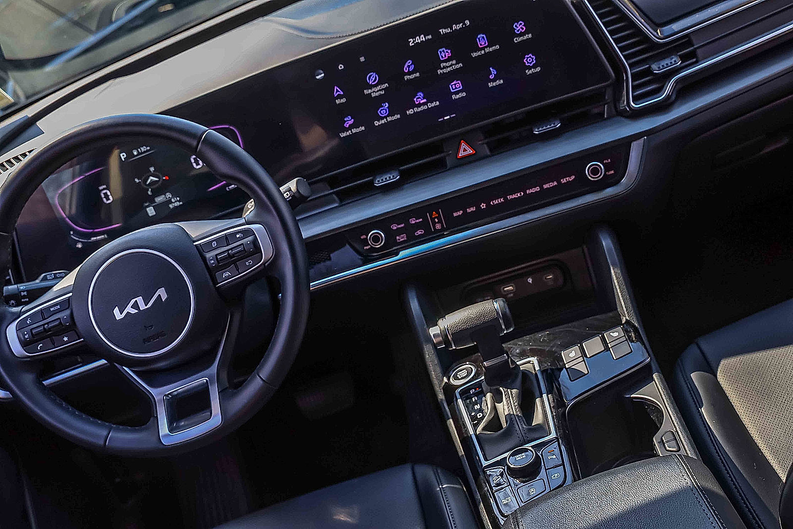 Certified 2024 Kia Sportage EX image 19