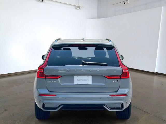 Used 2024 Volvo XC60 B5 Ultimate w/ Climate Package AWD/4WD image 5